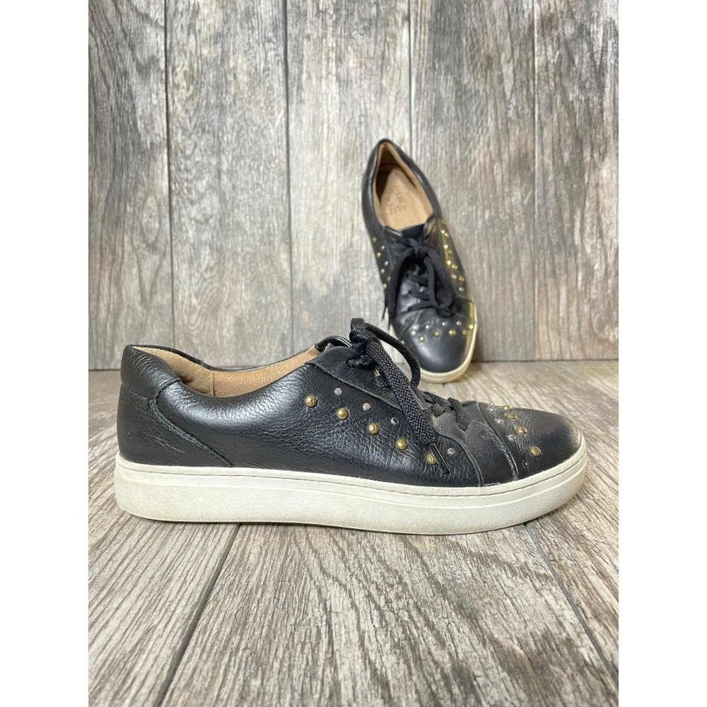 NATURALIZER CAIRO STUDDED LEATHER SNEAKERS Women Size 9M